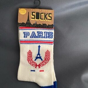 New NWTParis France Eiffel Tower Socks